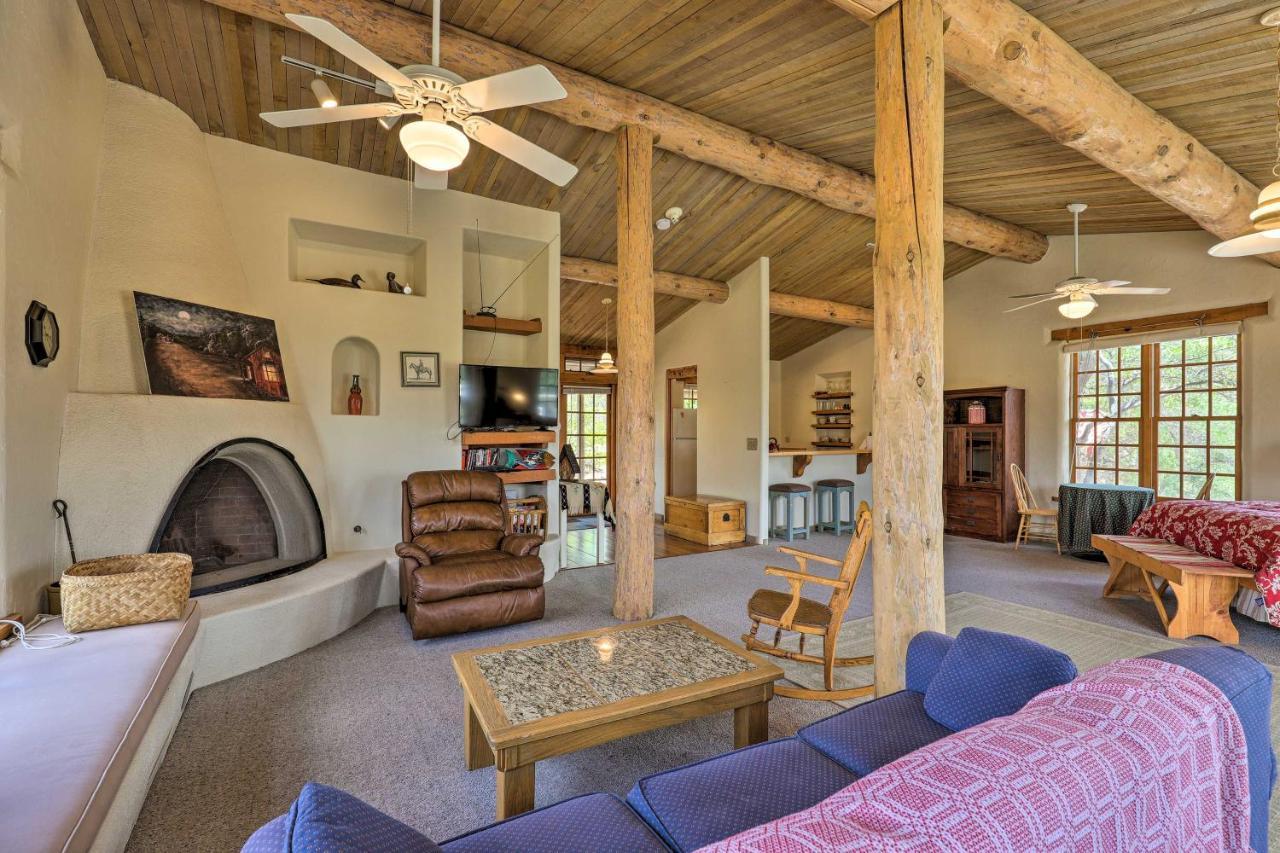 Bright Prescott Studio With Thumb Butte Views! Extérieur photo